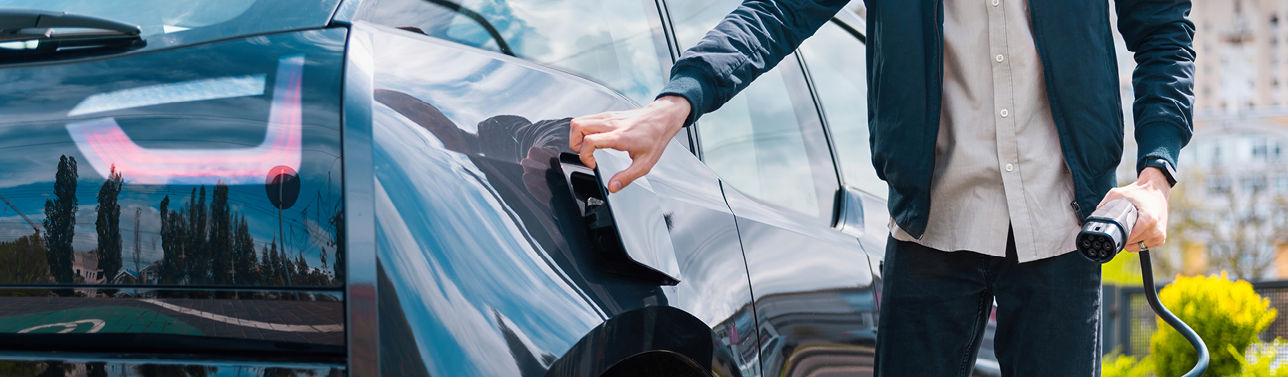 Zephyre  Recharger sa voiture électrique : coûts, temps et types de prise