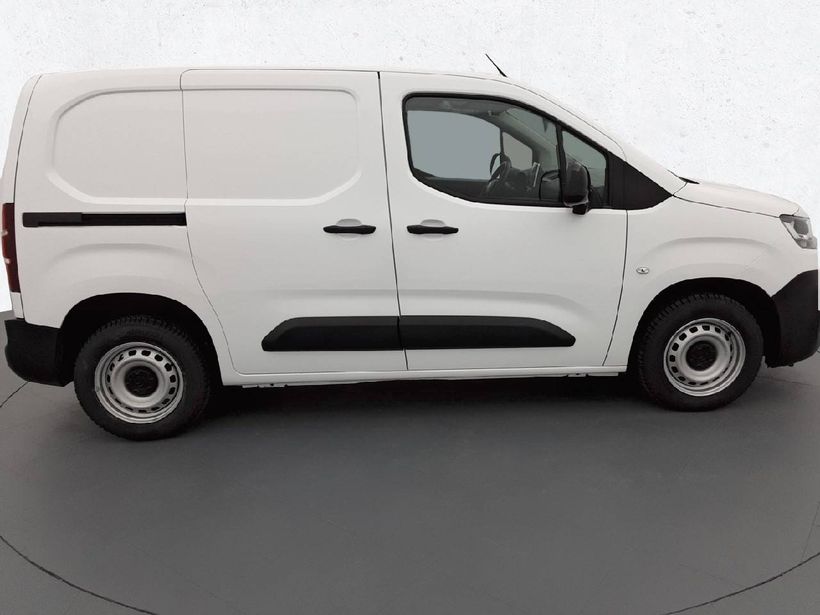 Peugeot Partner fourgon tôlé Asphalt Connect Taille M 950kg HDI 100-  Découvrez le prix